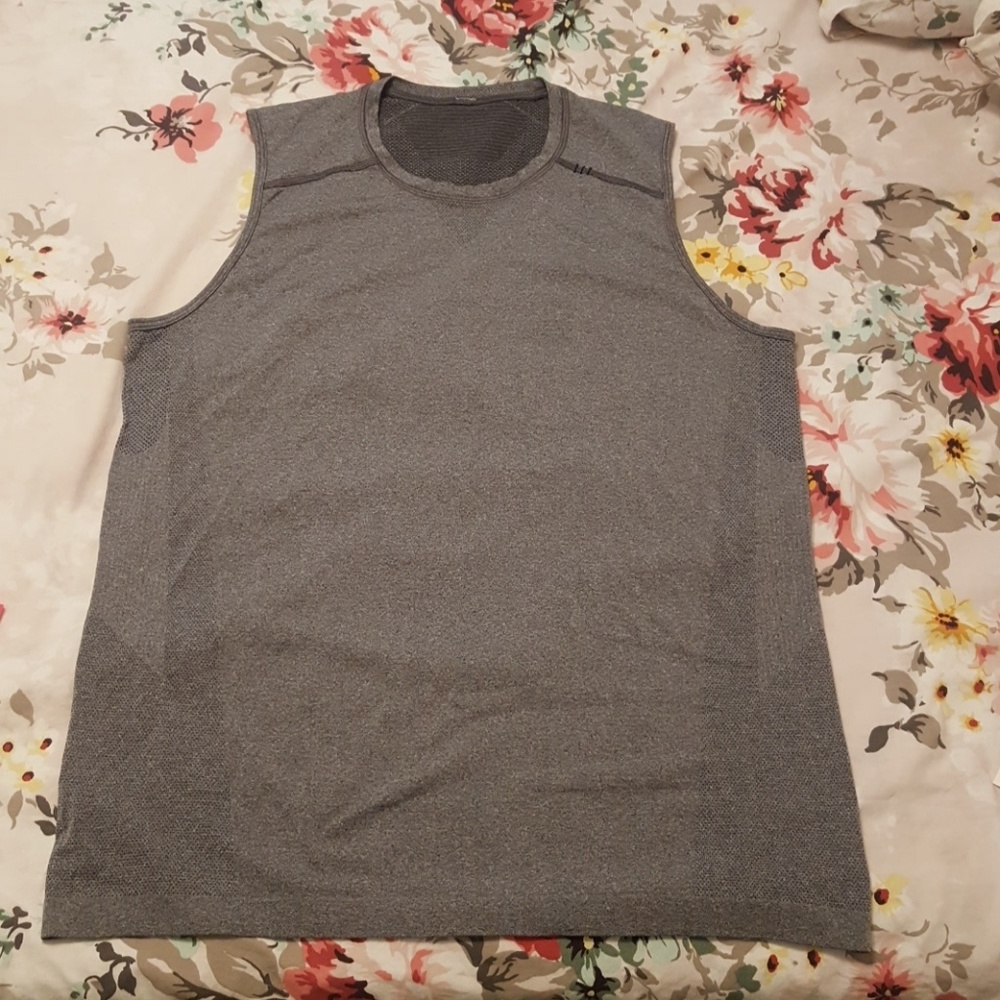 Men's Lululemon Tank -XL
